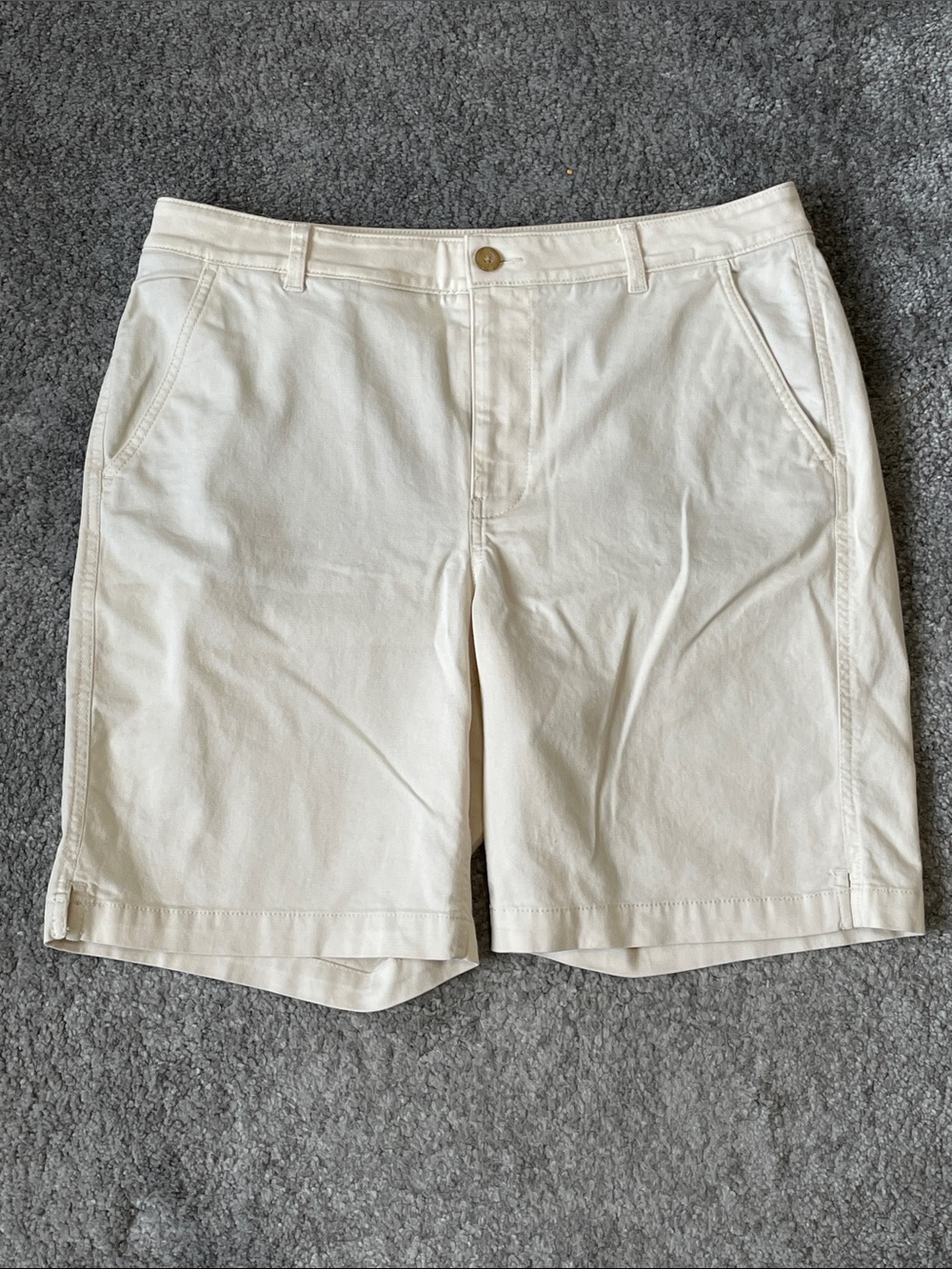 EC L.L. Bean Cotton Bermuda Shorts - Cream - Size 14